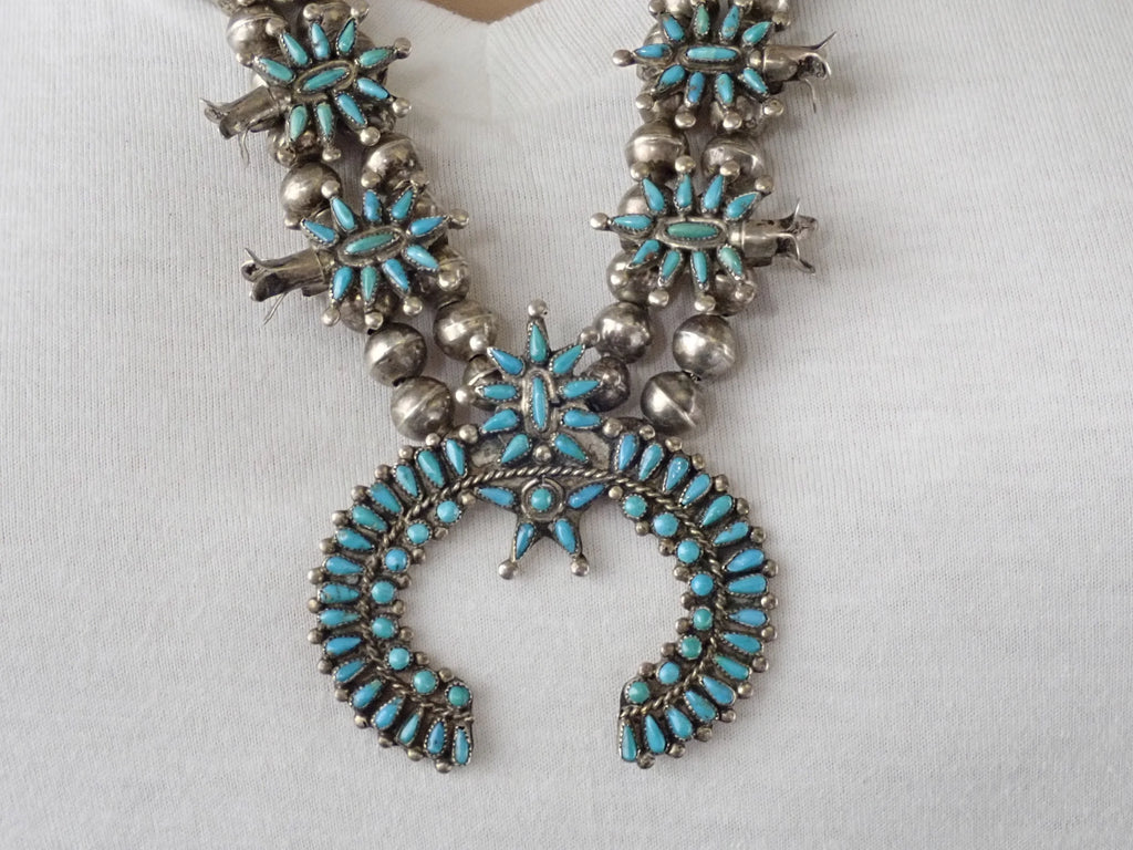 HOOEE 1960s Zuni Turquoise Petit Point Cluster Squash Blossom Sterling Silver Necklace