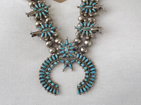 HOOEE 1960s Zuni Turquoise Petit Point Cluster Squash Blossom Sterling Silver Necklace